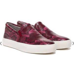 Naturalizer plum snakeskin slip on sneakers. Never worn. Size 9 1/2.